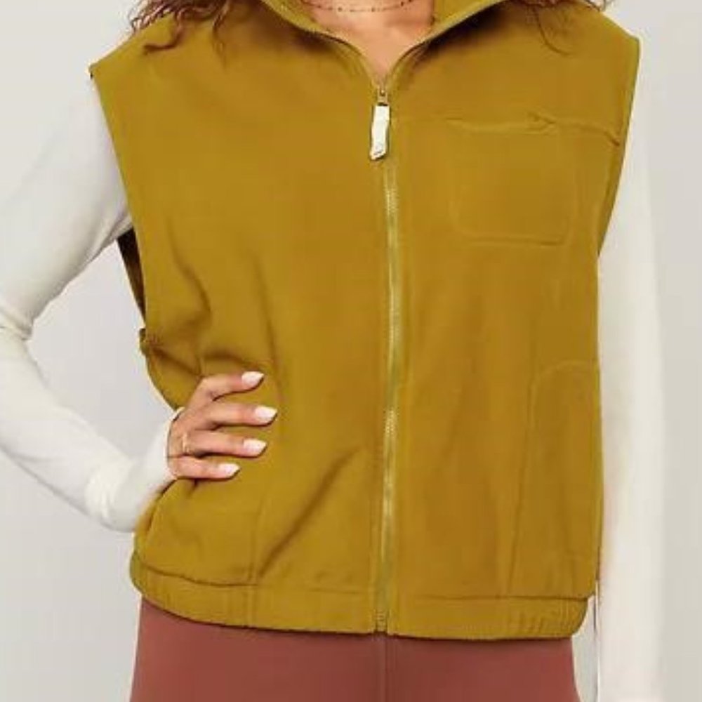 NWT Old Navy fleece vest plus size XXL